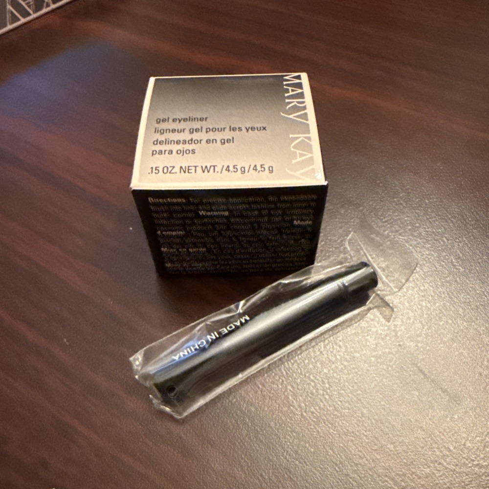 Mary Kay Gel Eyeliner Jet Black